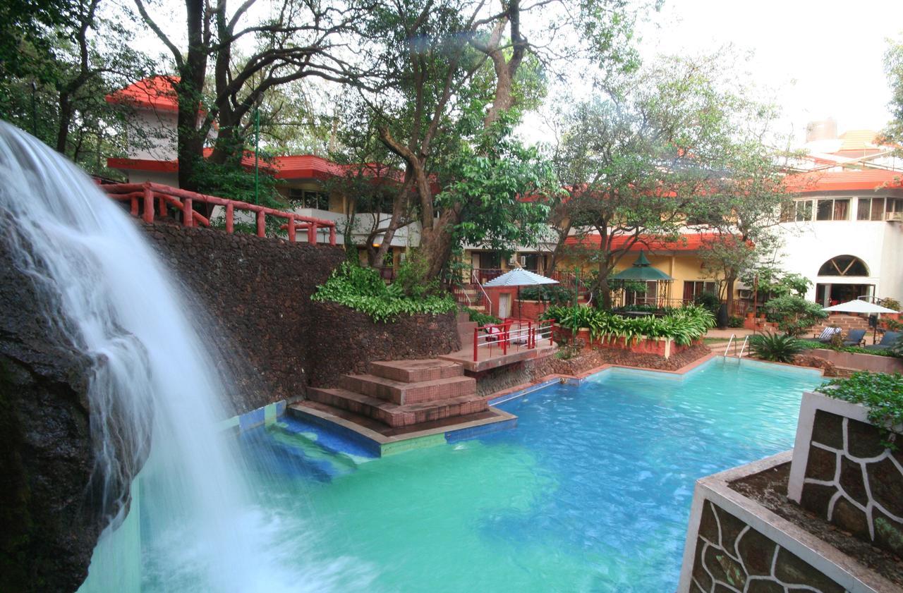 Horseland Hotel & Mountain Spa Matheran Buitenkant foto